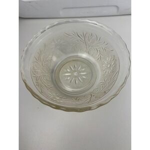 Vintage Anchor Hocking Sandwich Pattern Clear Glass Embossed Bowl Scalloped Edge